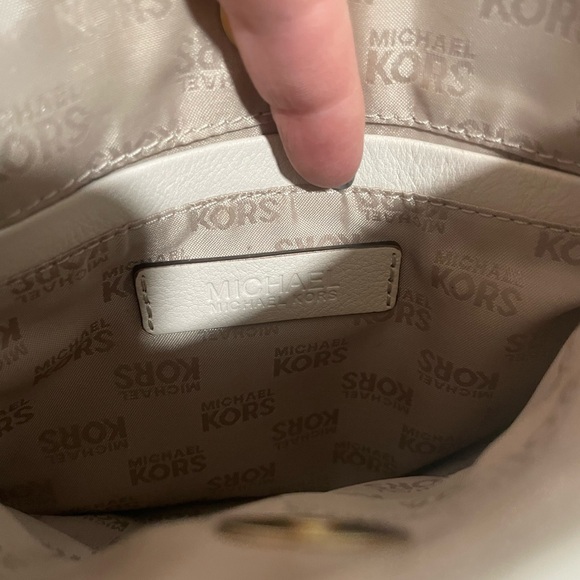 MICHAEL KORS Crossbody Purse - Picture 8 of 8